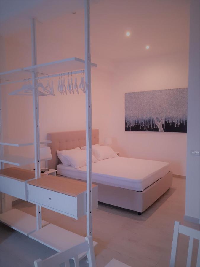 Villa Infinity ∞ ซานตาเทเรซา ดี รีวา ภายนอก รูปภาพ