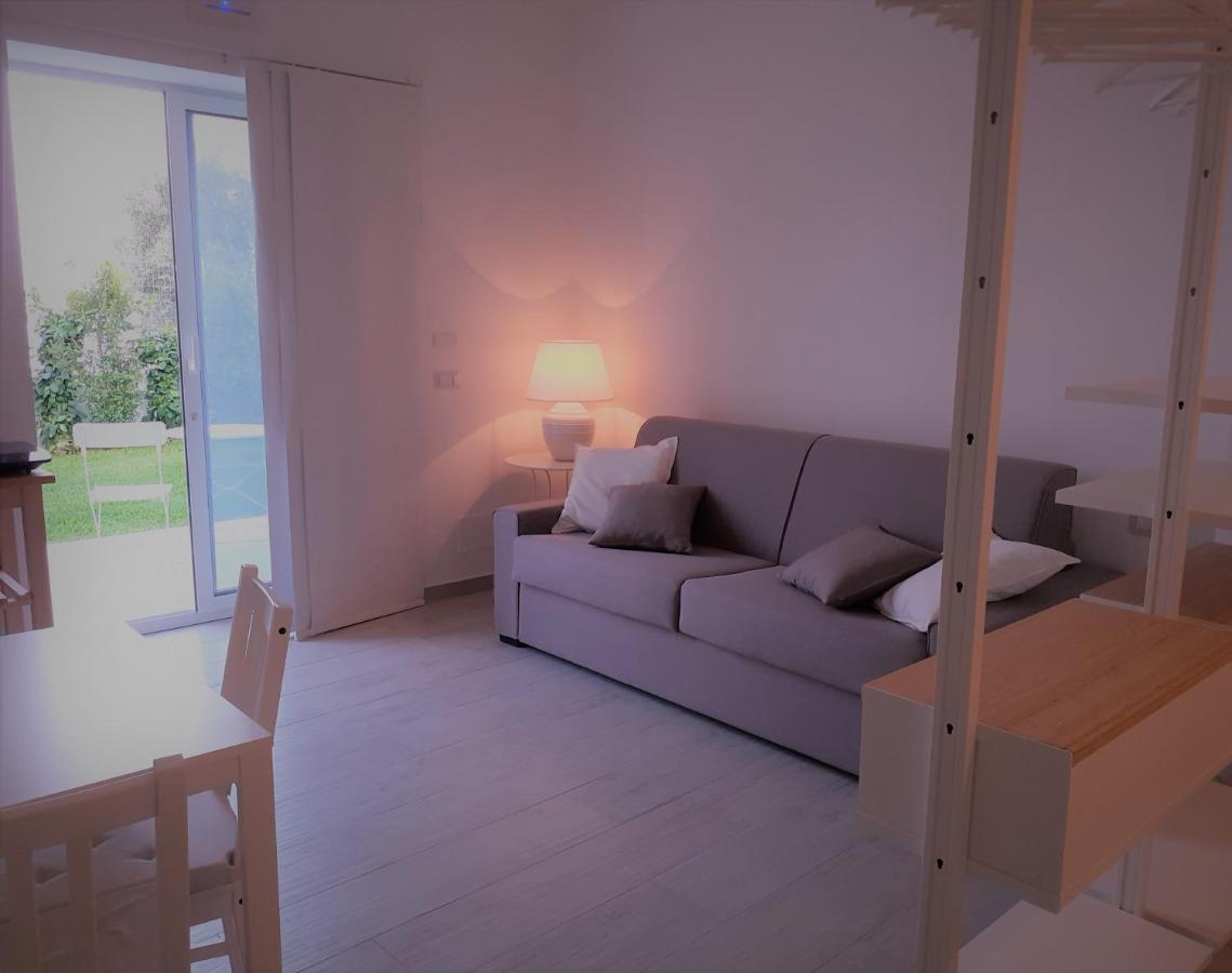 Villa Infinity ∞ ซานตาเทเรซา ดี รีวา ภายนอก รูปภาพ