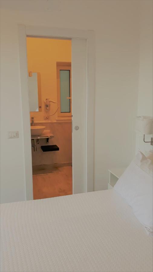 Villa Infinity ∞ ซานตาเทเรซา ดี รีวา ภายนอก รูปภาพ